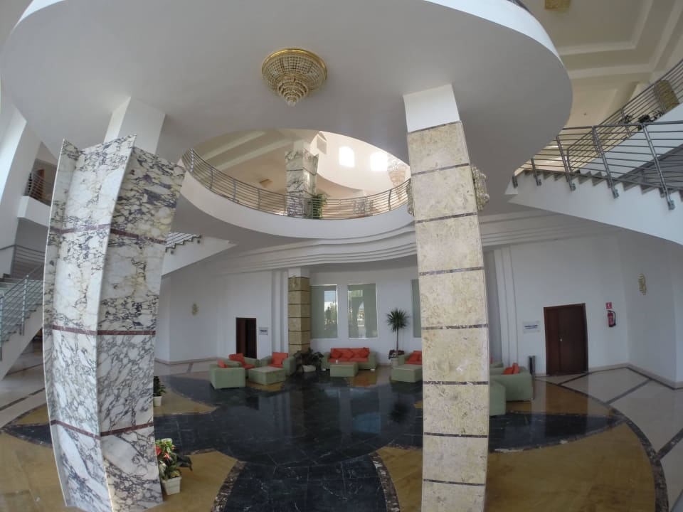Warteraum Hotel Gorgonia Beach Resort
