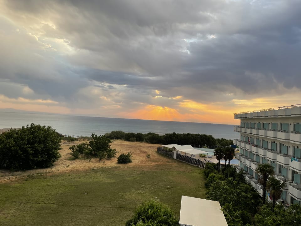 Ausblick Irene Palace Beach Resort Club alltoura