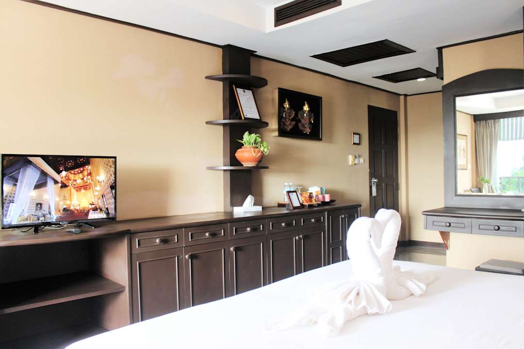 Zimmer Kelly's Residency