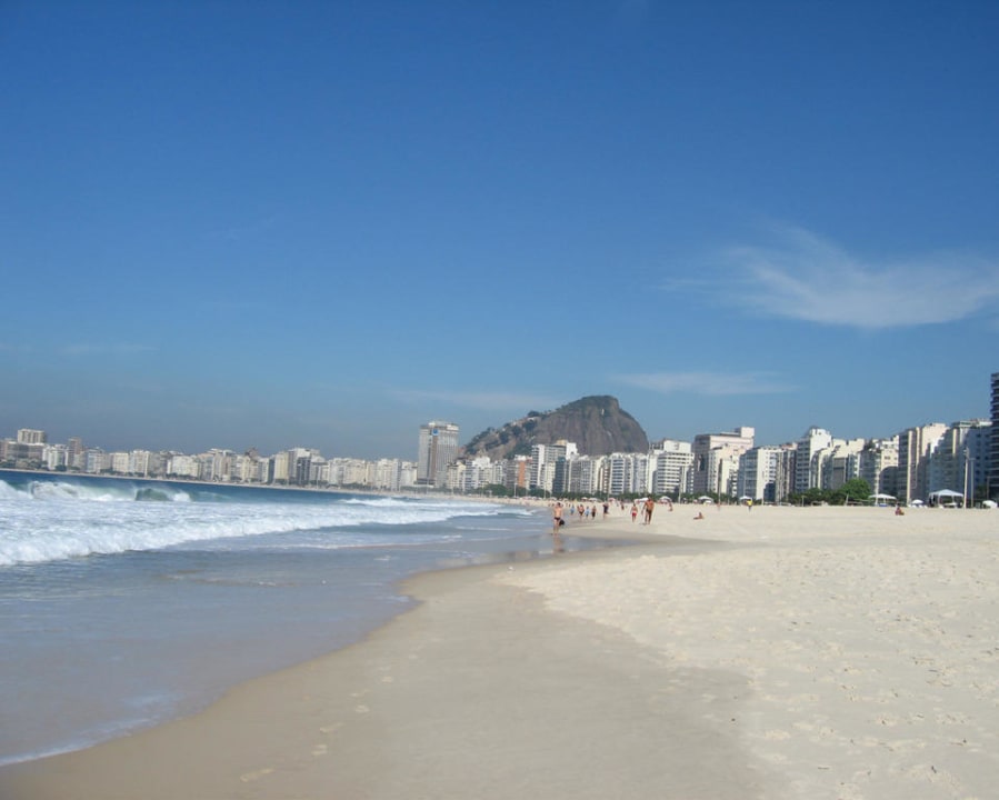 Пляж Copacabana Palace, A Belmond Hotel, Rio de Janeiro