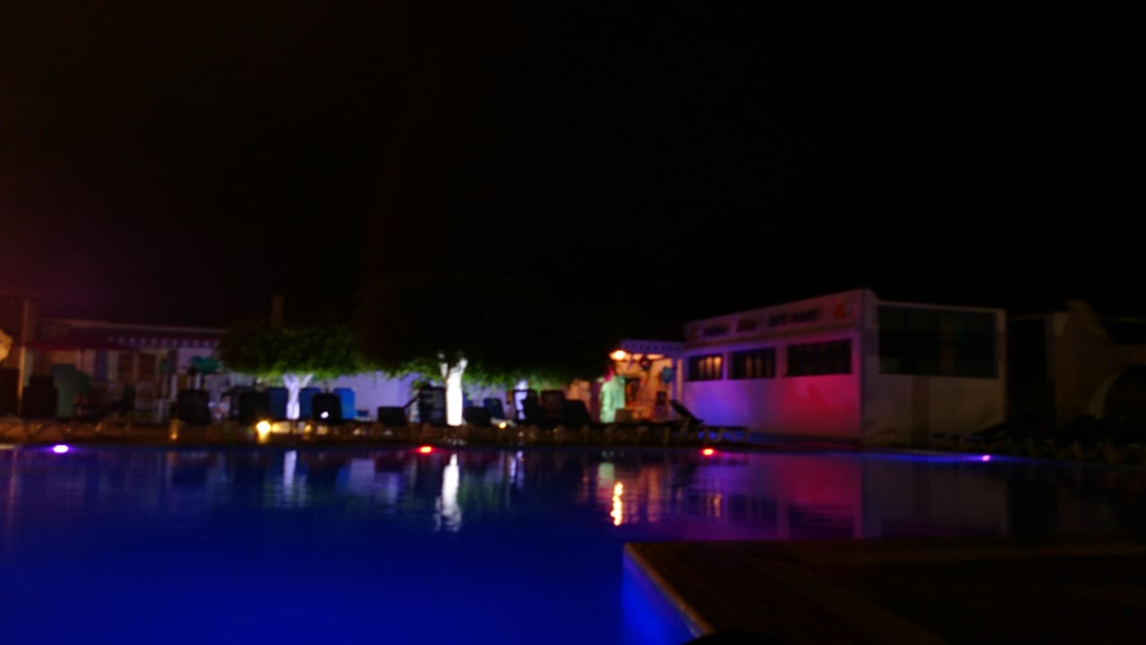 Hotel  Hotel Les Pyramides