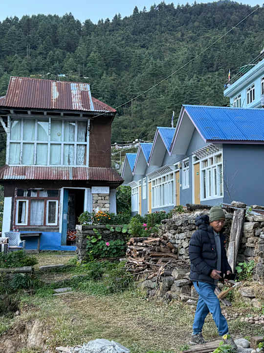 Außenansicht Peace Hotel and Lodge