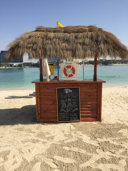 Strand The Ritz-Carlton Abu Dhabi Grand Canal