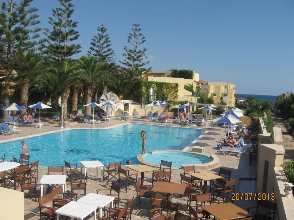 Hauptpool Vantaris Beach Vantaris Luxury Beach Resort