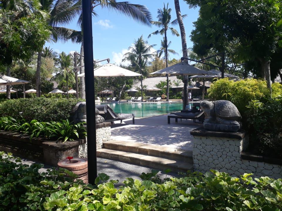 Pool Paradisus by Melia Bali