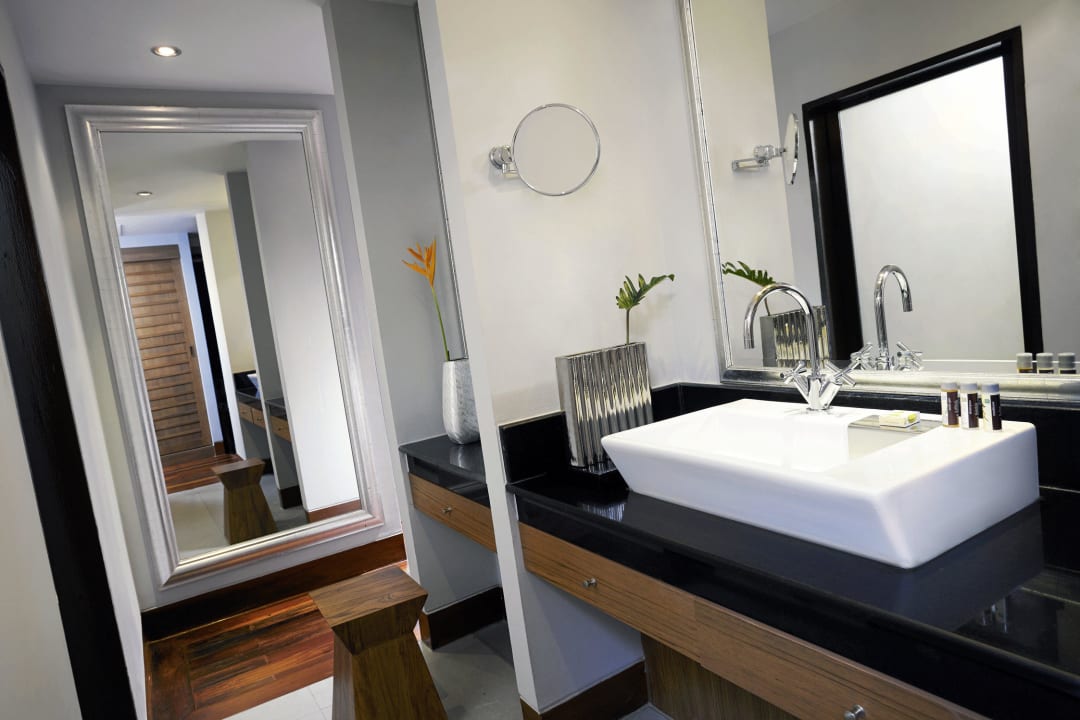 Deluxe Room - Bathroom Renaissance Koh Samui Resort & Spa