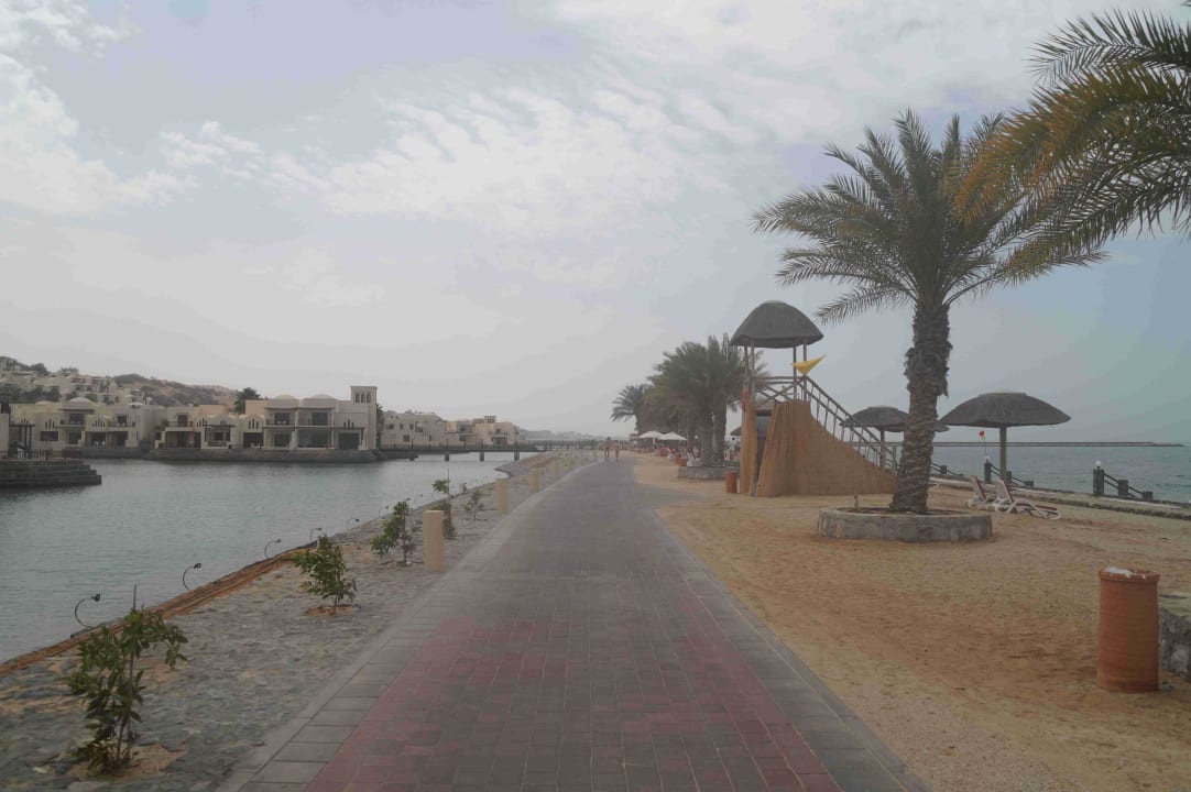 Hotel The Cove Rotana The Cove Rotana Resort