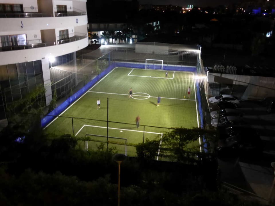 Co się robi po północy ?? Dizalya Palm Garden