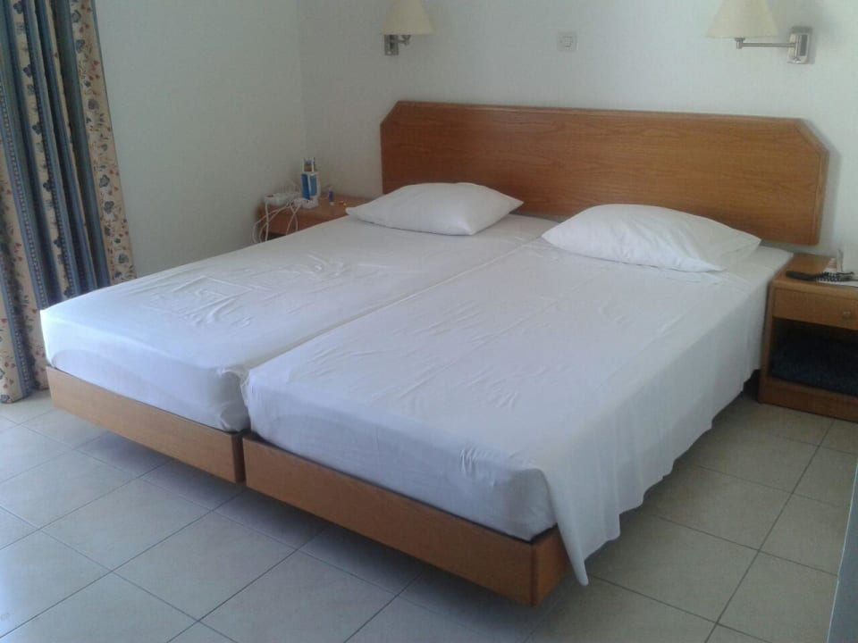 Bett TUI KIDS CLUB Alex Beach