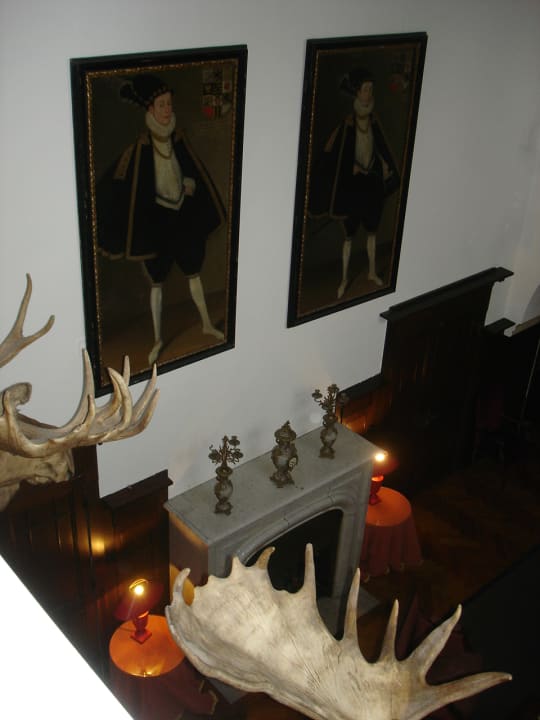 Lobby Schloss Saareck Gästehaus