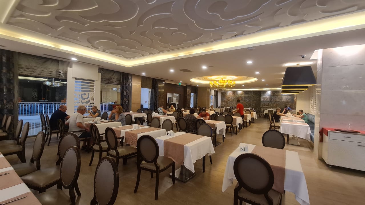 Gastro Seamelia Beach Resort
