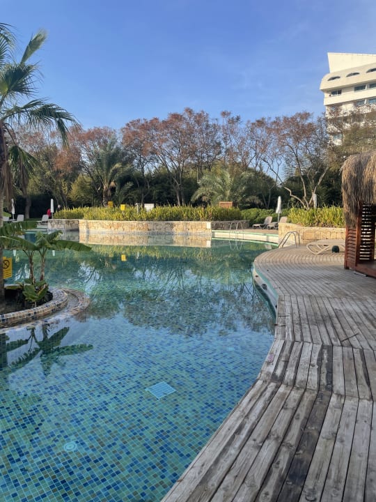 Pool Concorde De Luxe Resort