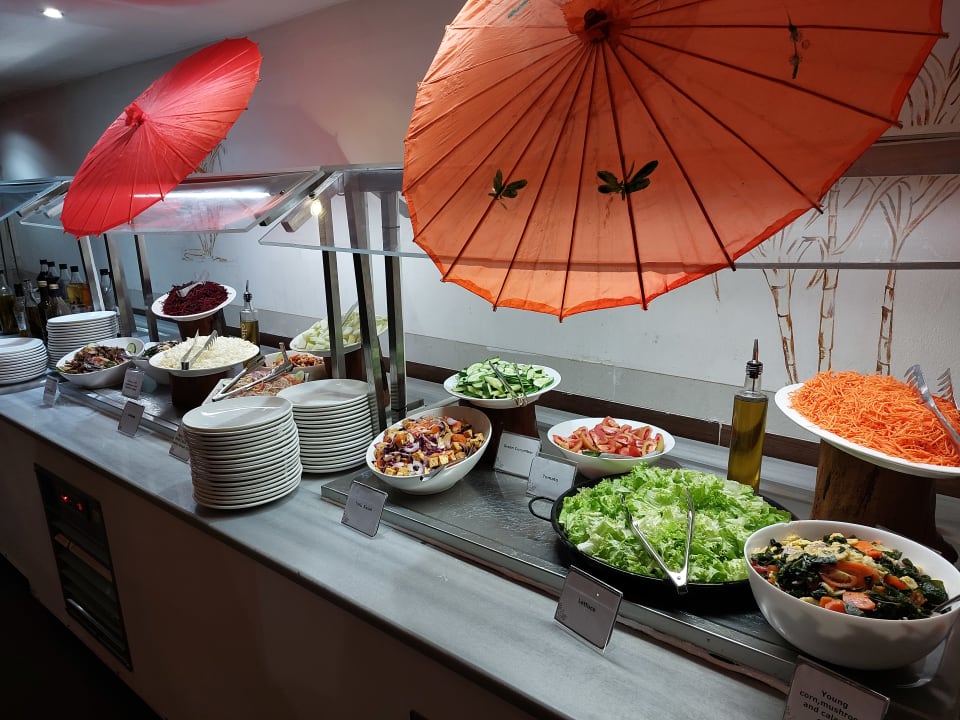 Gastro Crystals Beach Resort Belle Mare, a member of Radisson Individuals