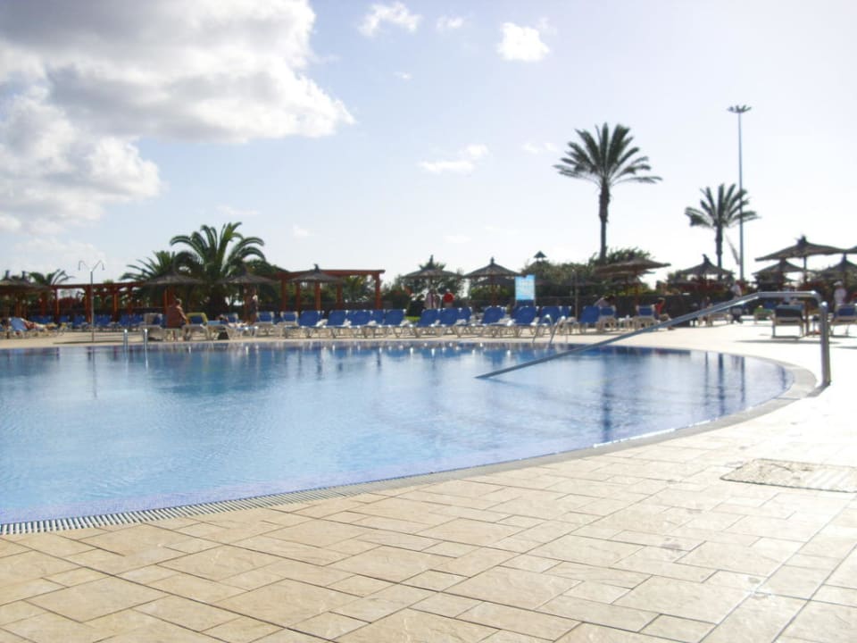 Wunderschöner Pool Elba Carlota Beach & Golf Resort