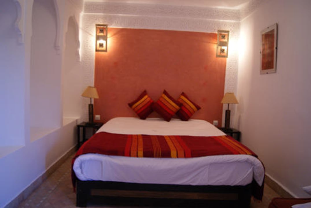 Chambre Carmin Riad Fabiola Et Spa