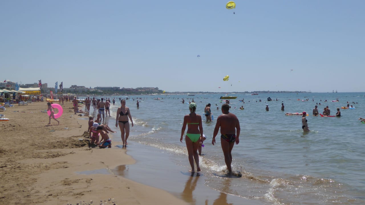Strand Miramare Queen Hotel