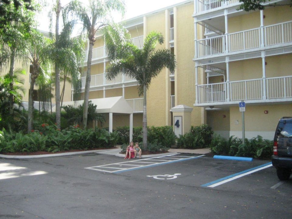 Aussenansicht eines Gebäudes Bonaventure Resort & Spa