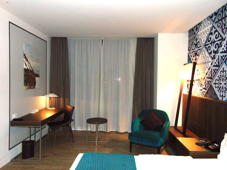 Zimmer Mercure Almaty City Center