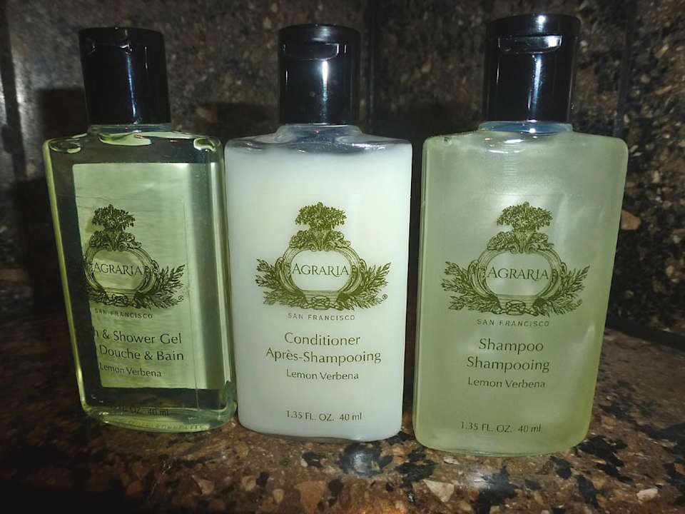 Produkte im Badezimmer InterContinental Johannesburg Sandton Towers