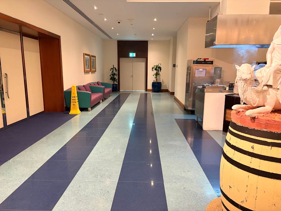 Gastro Hotel Le Meridien Al Aqah Beach Resort