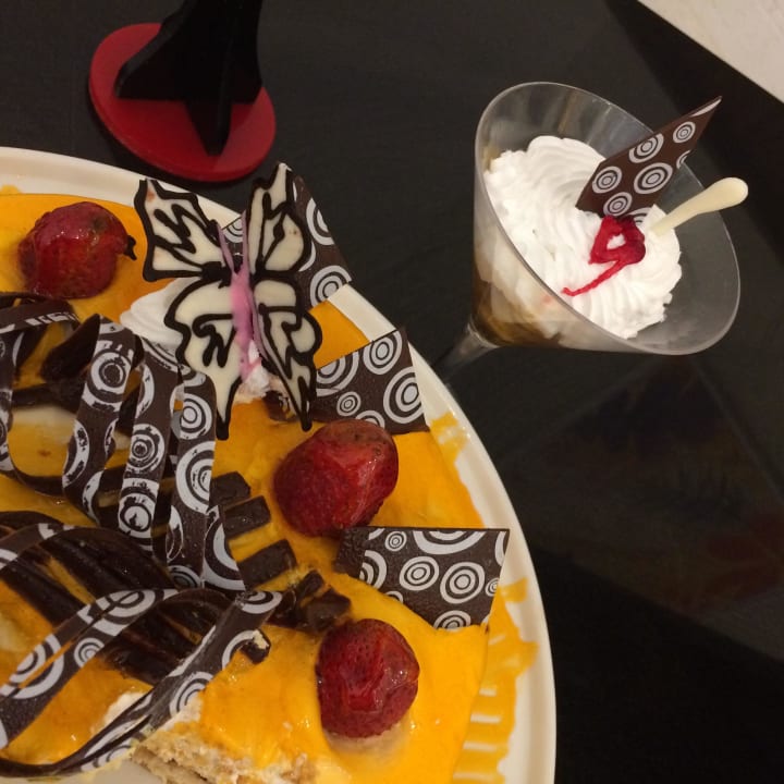 Desserts ohne Ende - lecker! Sidemarin Kirman Premium