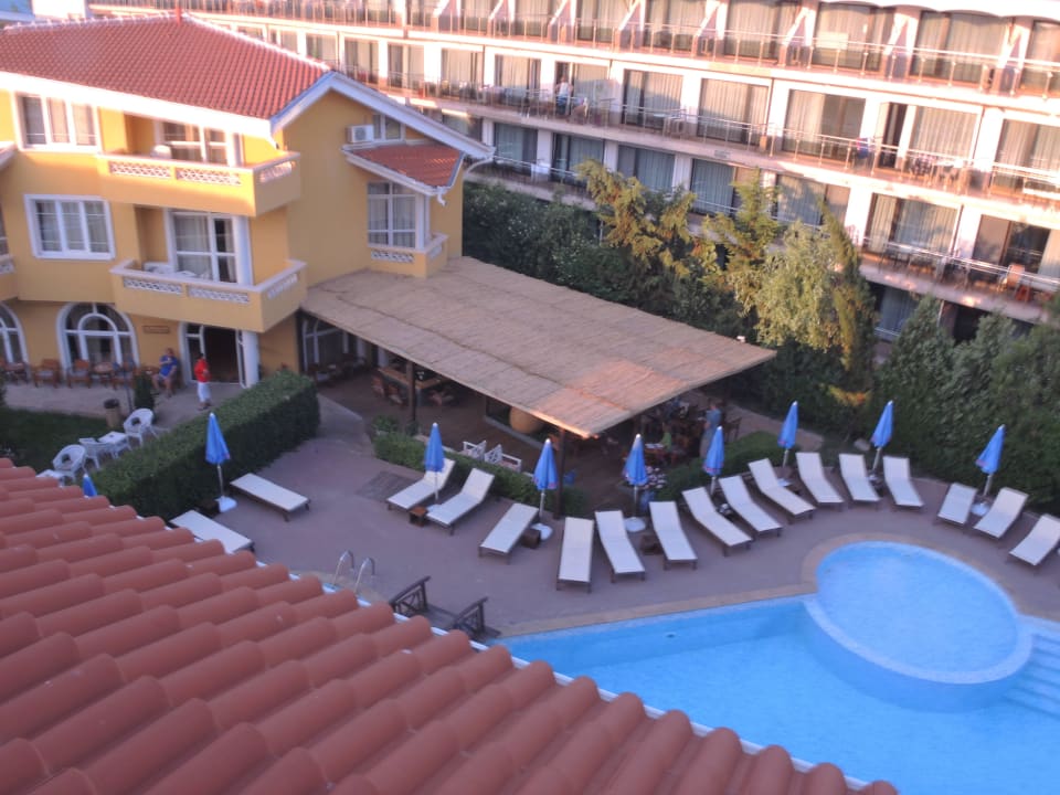 Blick vom Balkon Blue Orange Beach Resort