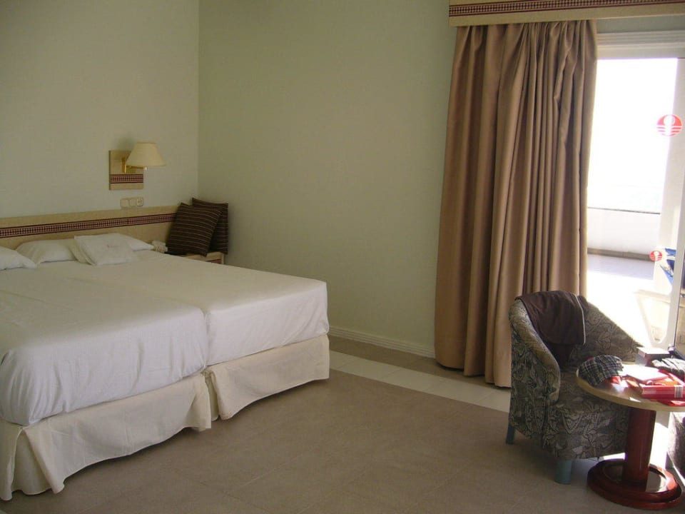 Hell, freundlich, geräumig Melia La Palma Hotel