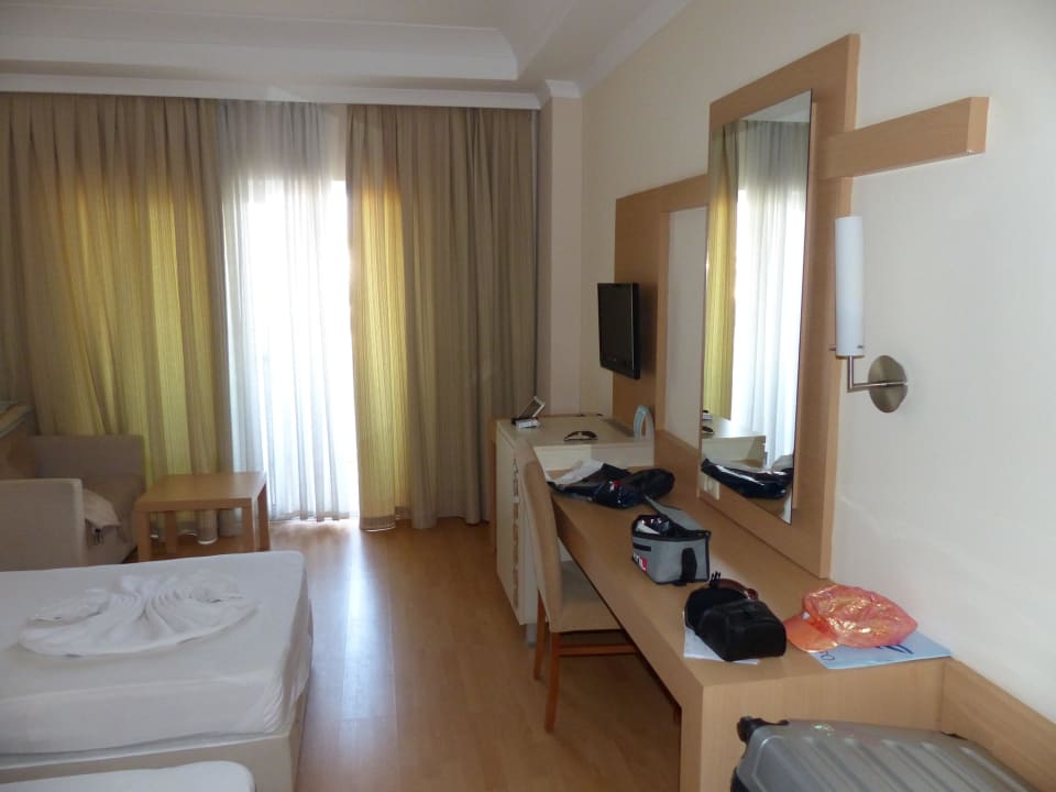 Zimmer 5137 mit Poolblick Solivia Hotel