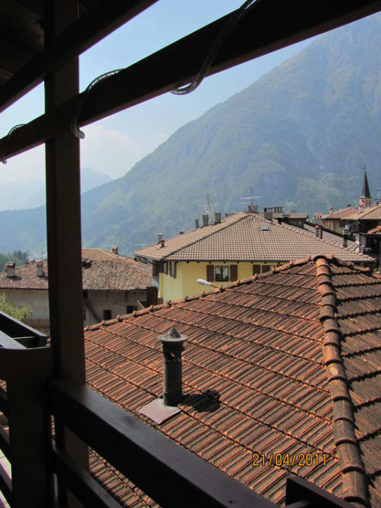 Ausblick über die Häuserdächer Hotel San Lorenzo