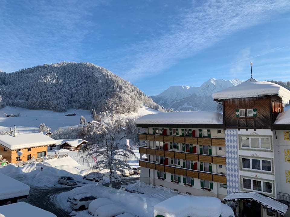Außenansicht Alpenhotel Oberstdorf