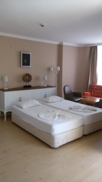 Zimmer Suite Incekum Su Hotel