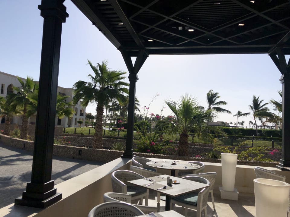 Gastro Salalah Rotana Resort