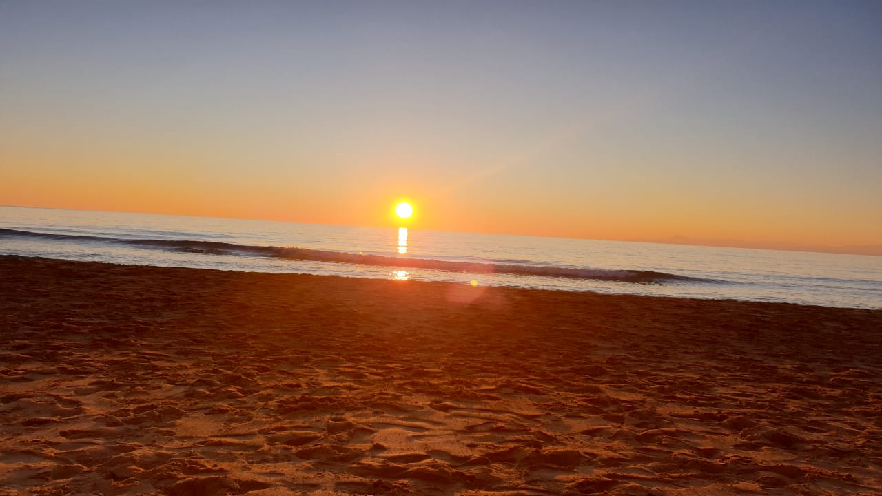 Strand Aska Hotel Just in Beach