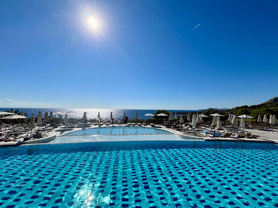 Pool Hotel Kalithea Mare Palace