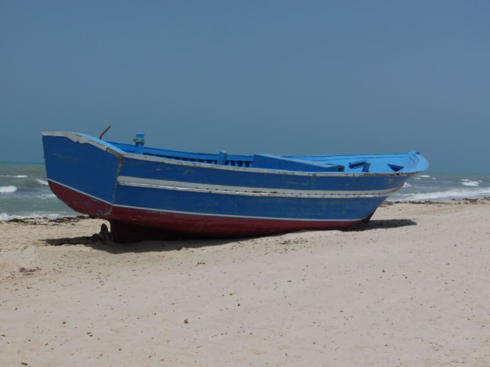 Gestrandetes Flüchtlingsschiff Welcome Meridiana Djerba Hotel