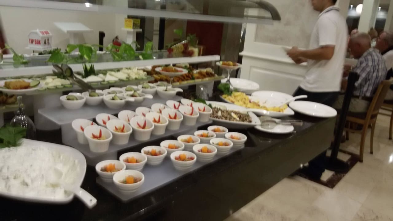 Nur Salat Riviera Hotel & Spa