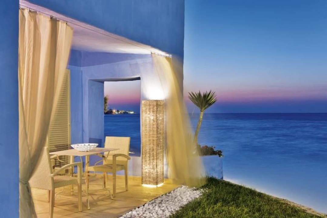 Waterfront Villa Hotel Miramare Park