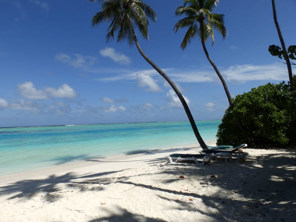 Blick zum Außenriff Meeru Maldives Resort Island