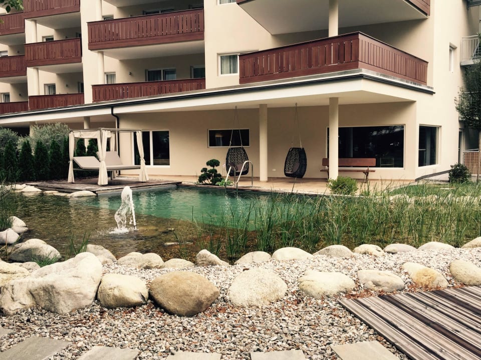 Pool für Saunabereich Hotel Wiesenhof Garden Resort