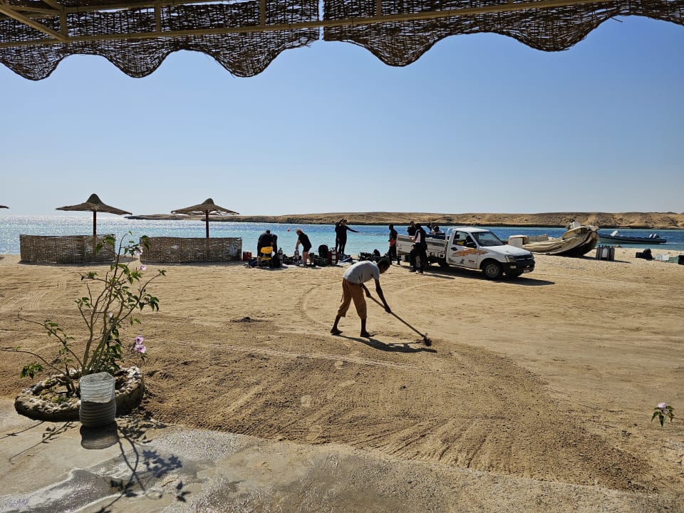 Strand Beach Safari Nubian Resort