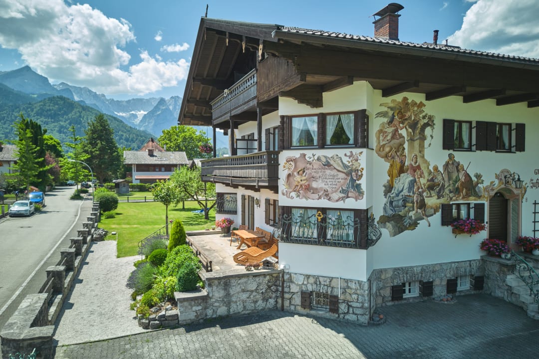 Außenansicht Gästehaus Zufriedenheit