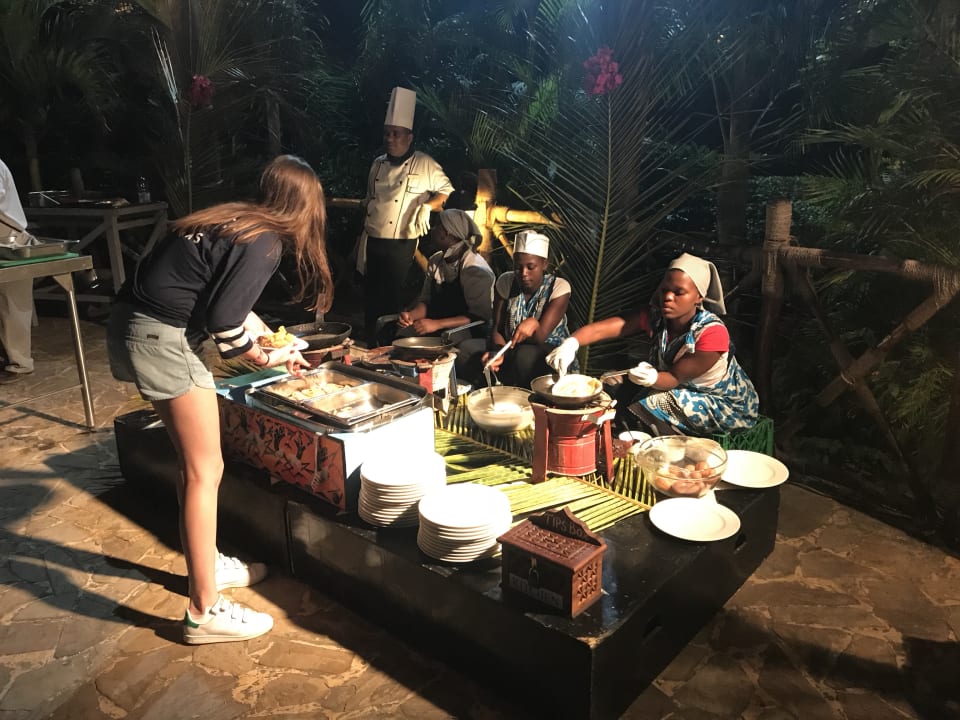 Abendessen Ocean Paradise Resort & Spa