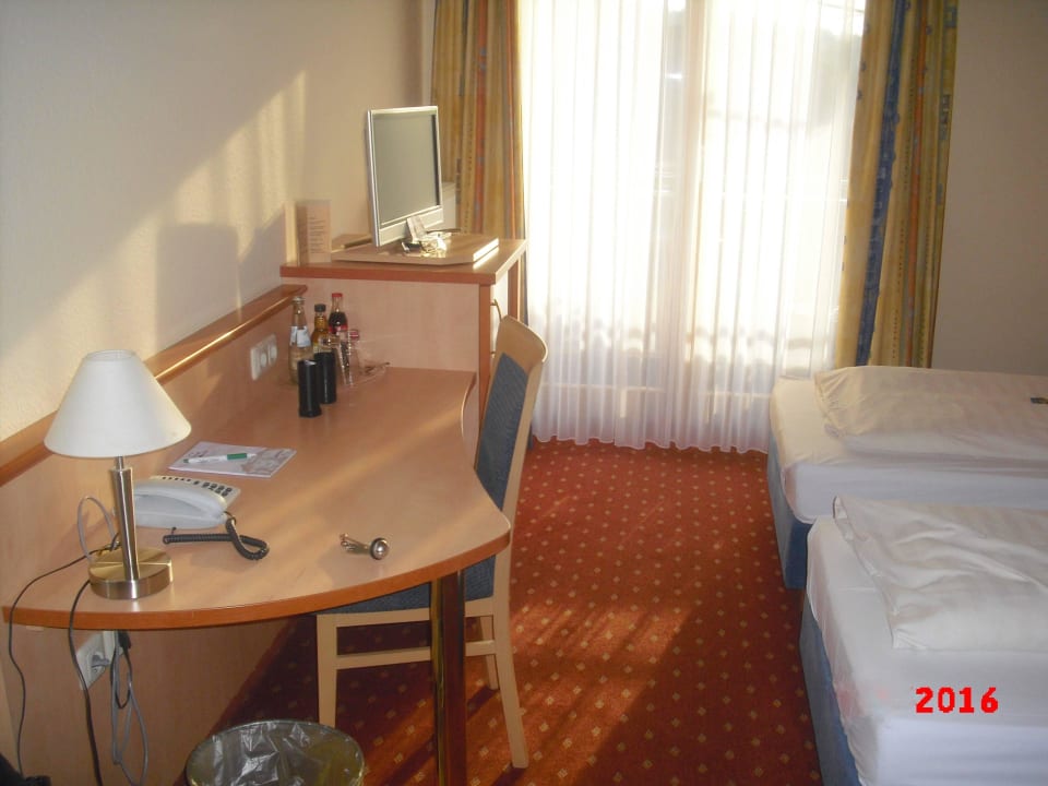 Schreibtisch Landgasthof Zur Quelle