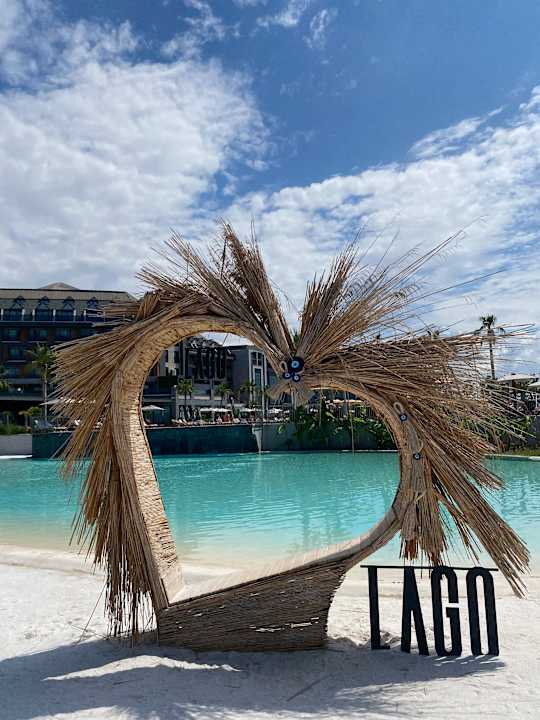 Pool Lago Hotel