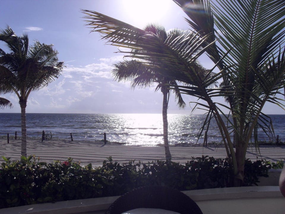 Strand am frühen Morgen BlueBay Grand Esmeralda