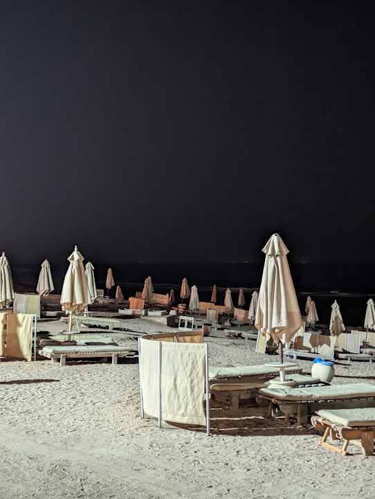 Strand Serenity Alpha Beach