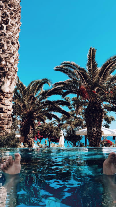 Pool Crystal Springs Beach Hotel