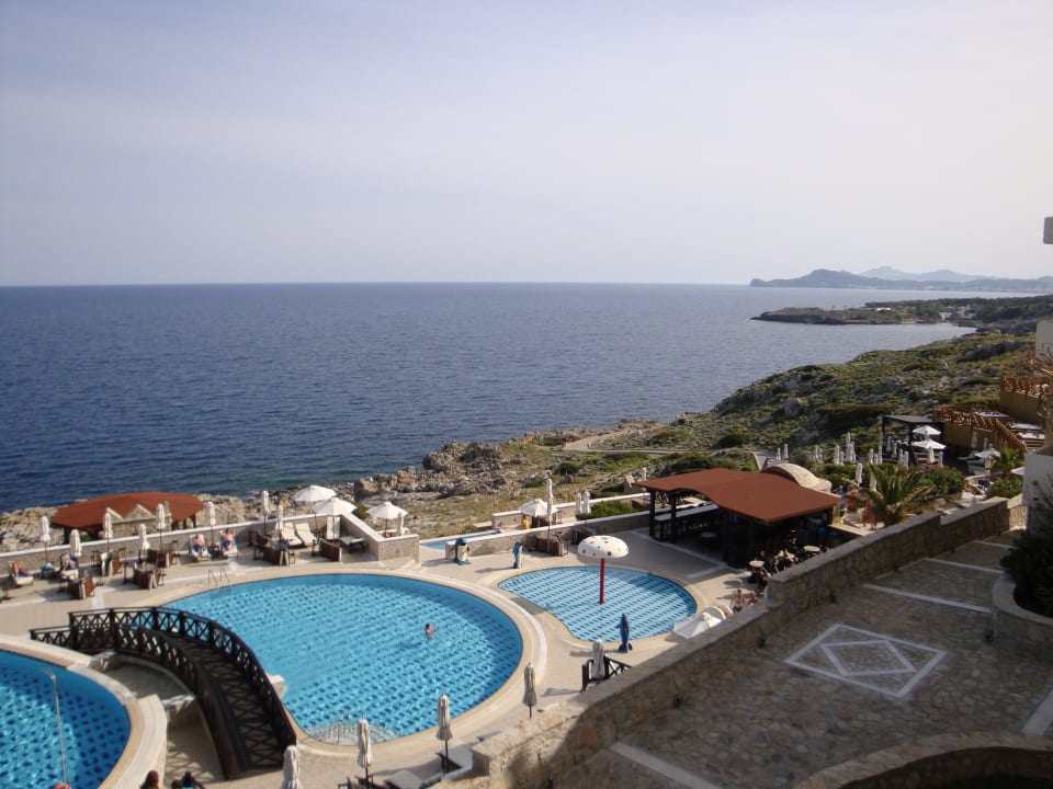 Pool am Restaurant Athena Hotel Kalithea Horizon Royal