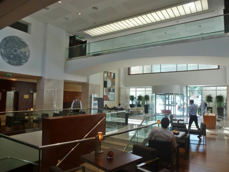 Lobby EPIC SANA Marquês Hotel