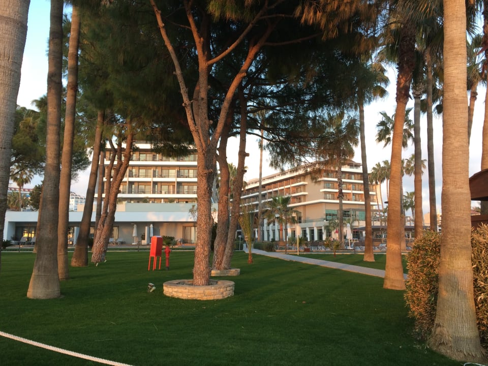 Außenansicht Acanthus Cennet Barut Collection